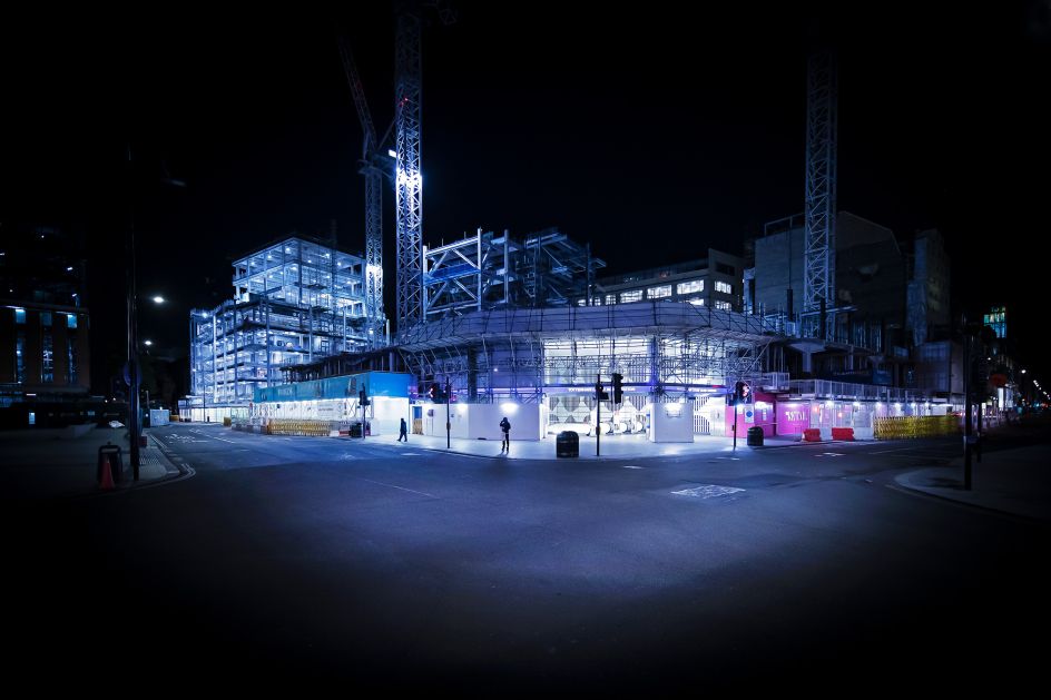 Tottenham Court Road Underground Station, 2 May 2020 © Jan Enkelmann