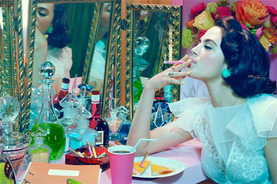 Actress #4, 2012, Chromogenic Print © Miles Aldridge