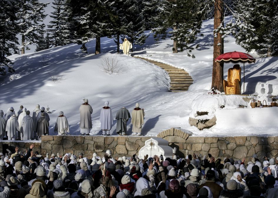 Vissaron addresses his disciples on his birthday, January 14th, otherwise known as Christmas to his followers. Russia, 2015 | © Jonas Bendiksen/ Magnum Photos