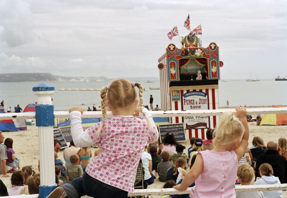 LON81704 GB. England. Weymouth. 2005 © Martin Parr - Magnum Photos