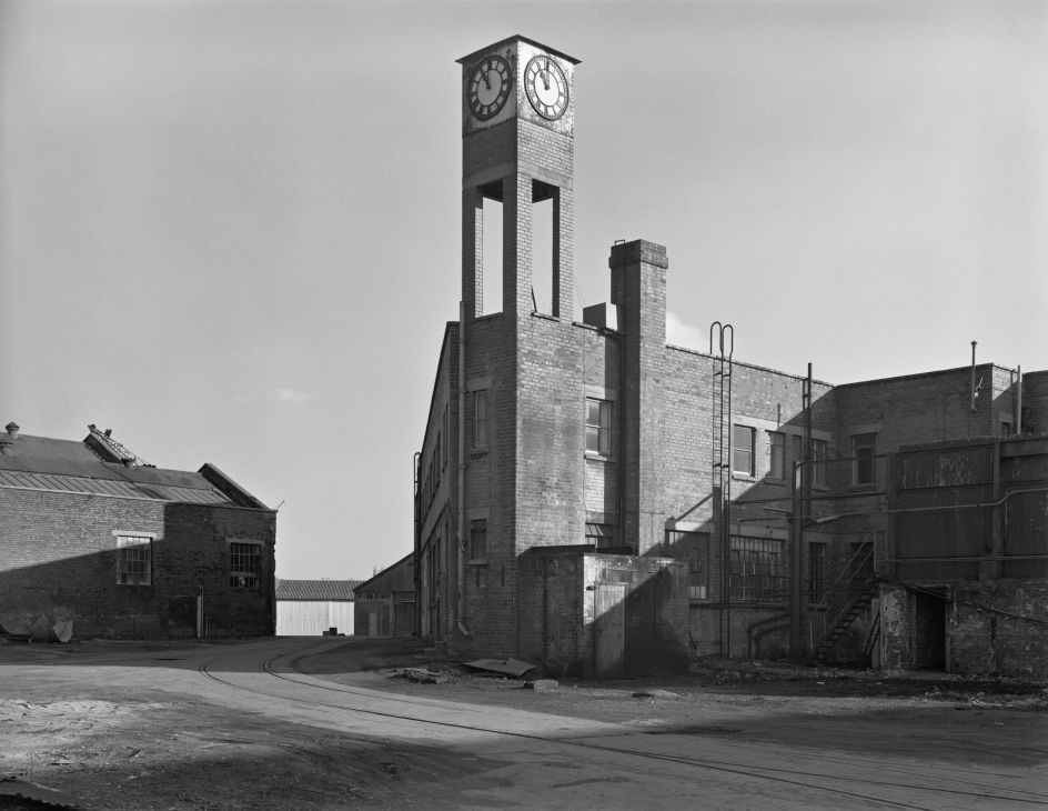 Offices, Albion Dockyard 1979 © Jem Southam