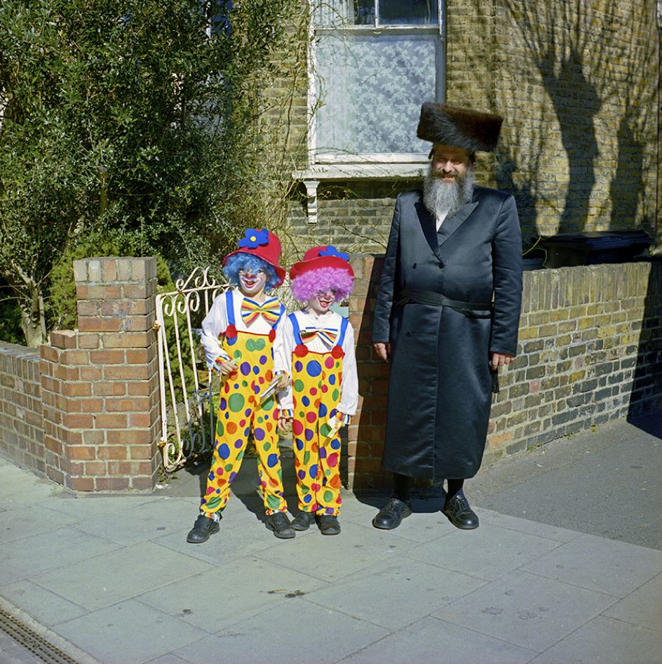 Purim in Stamford Hill, Stephen Leslie