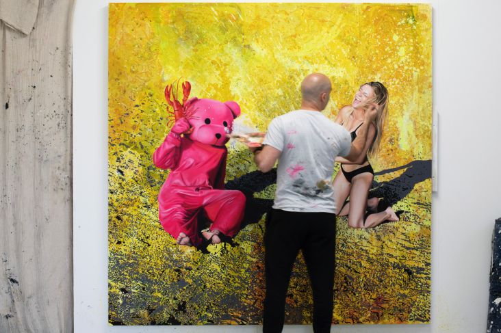 The Pink Bear become a series of lifelike paintings