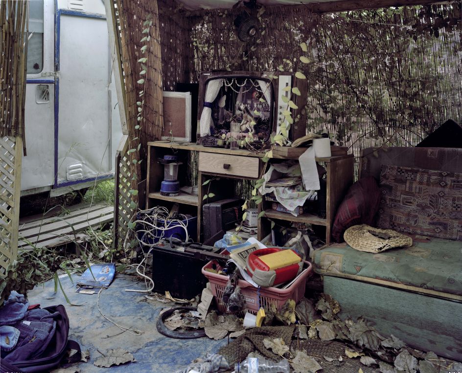 Jess and Robe (i). (Andalucia, Spain. 2006). ©Ben Murphy