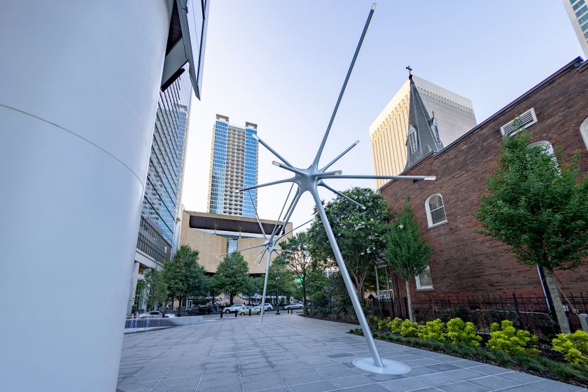 Ivan Toth Depeña's new public art captures the ethereal beauty of light