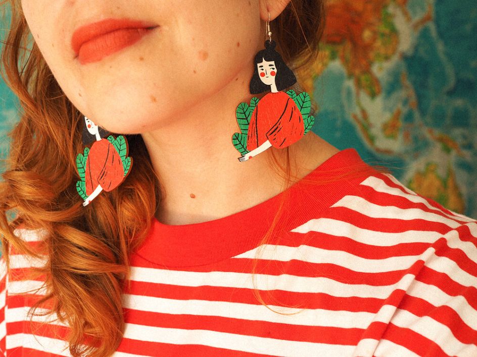 Plant Lady wooden earrings by [Mia Minerva](https://www.miaminerva.fi/shop/plant-lady-earrings). Priced at €30
