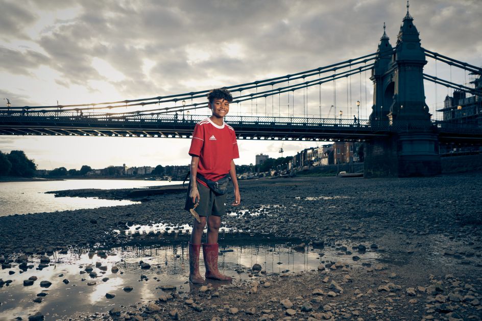 From the series, Mudlarks of London © Tom Harrison