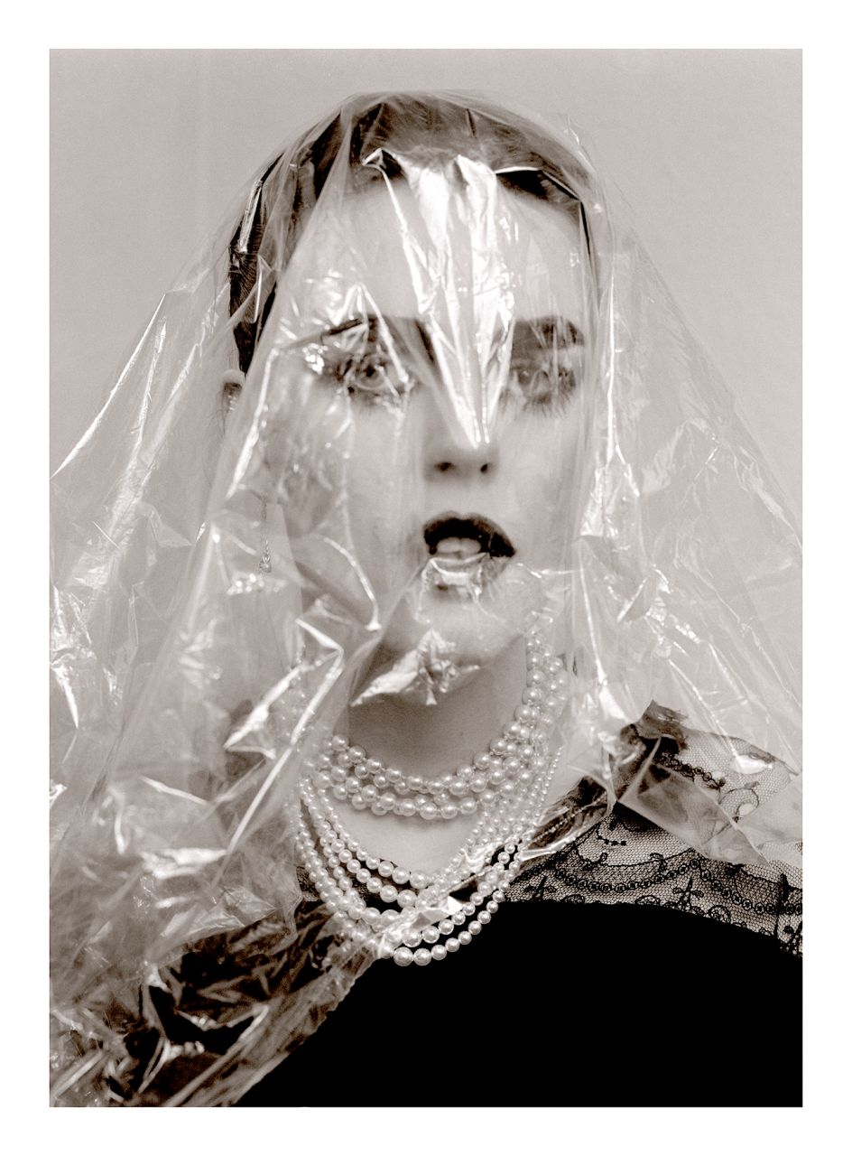 Linder: You search but do not see 1981/2010 | Courtesy of the artist and Stuart Shave/Modern Art, London. Photo: Christina Birrer