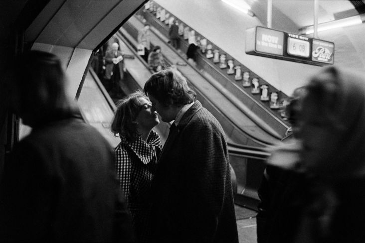 Holborn 1978 © Mike Goldwater. All images courtesy of Hoxton Mini Press. Via Creative Boom submission.