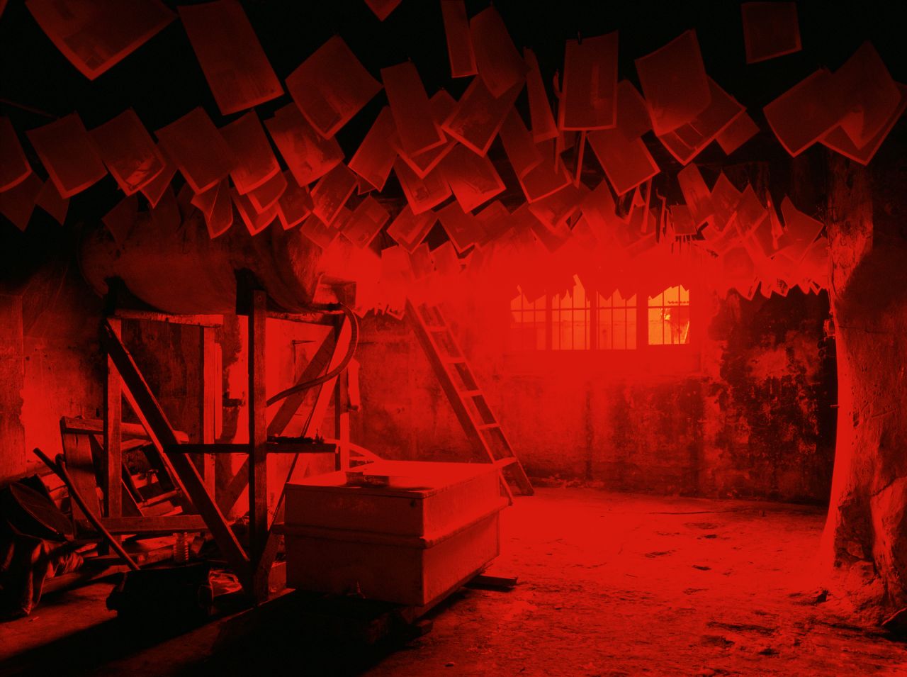 Mike Nelson, MAGAZIN: Büyük Valide Han, 2003. Installation view, Büyük Valide Han, 8th International Istanbul Biennial, Istanbul, 2003. Photo credit: Mike Nelson, Courtesy the artist and 303 Gallery, New York; Galleria Franco Noero, Turin; Matt’s Gallery, London; and neugerriemschneider, Berlin