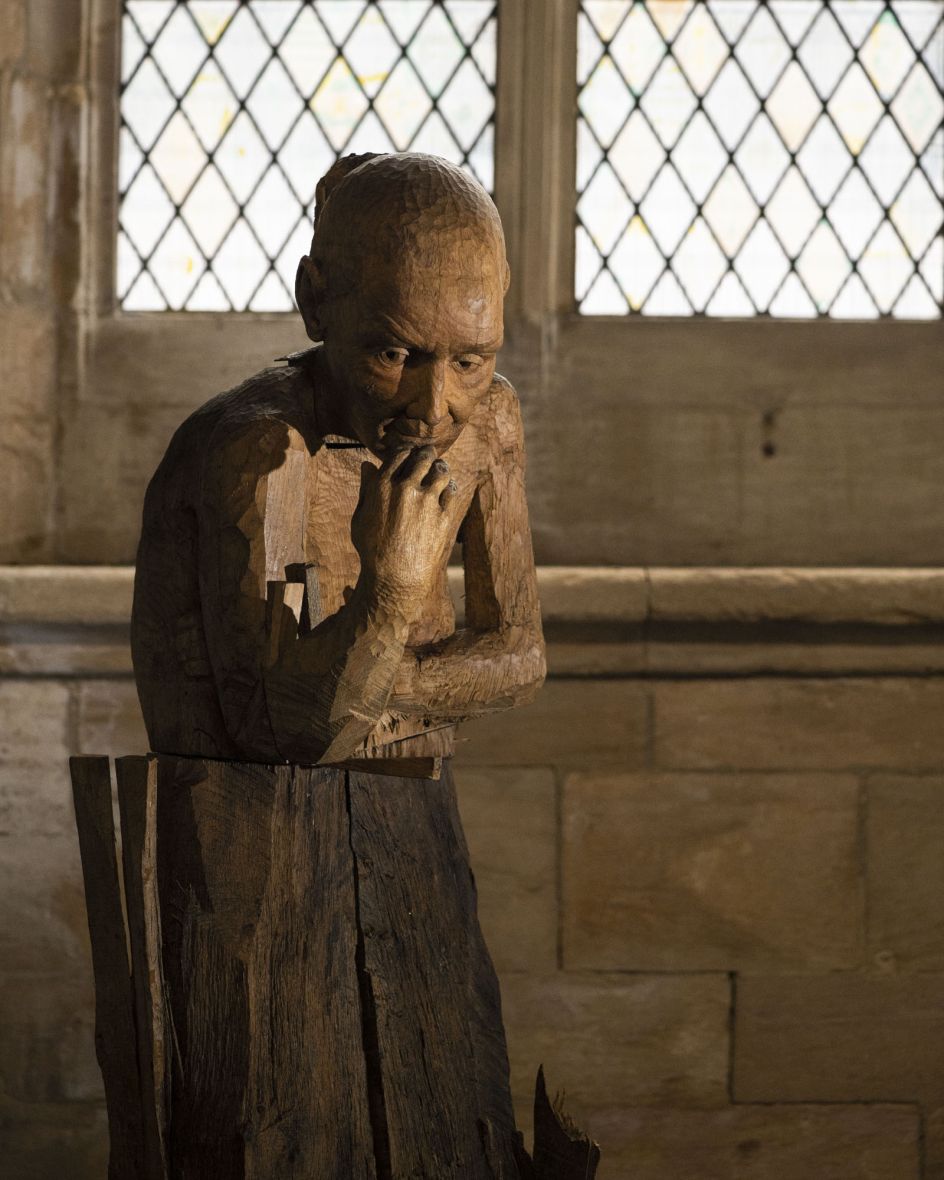 Jamie Frost ‘I Don’t Know Why She Swallowed A Fly, Oak, 2016-17, photo: Black Hill Creative (exhibition shot from 20-21 Visual Arts Centre)