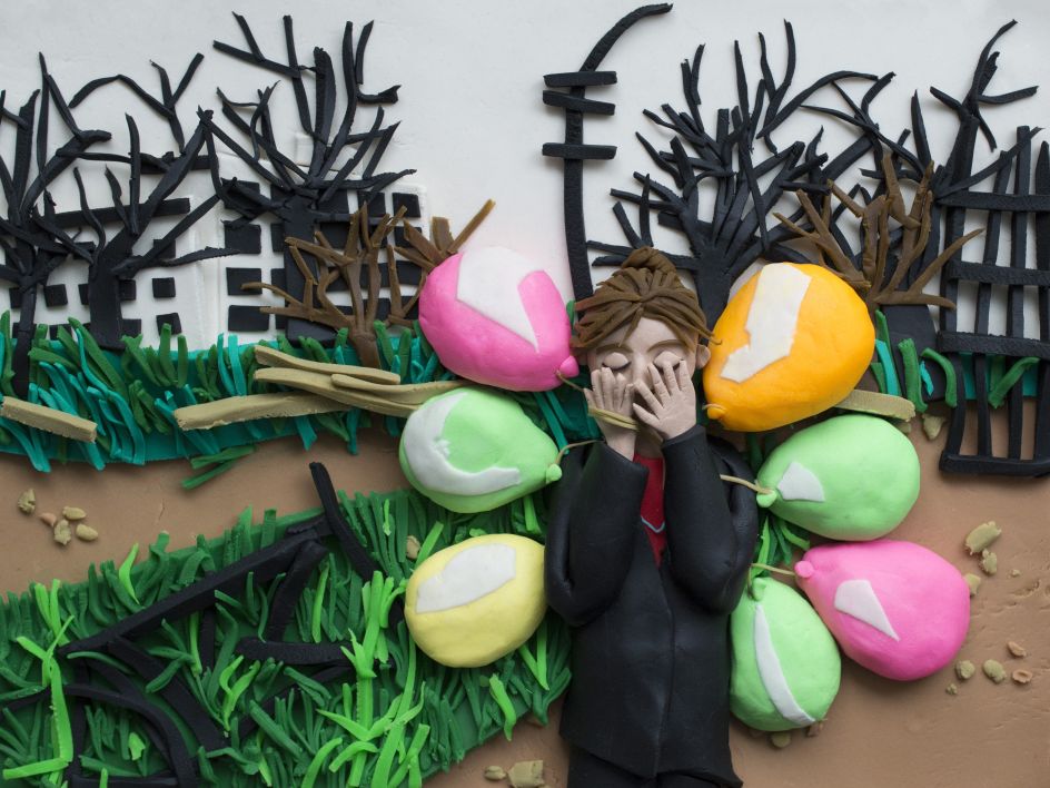 Original photograph: [Girl with balloons](http://pro.magnumphotos.com/C.aspx?VP3=SearchResult&VBID=2K1HZO6BUUZT5D&SMLS=1&RW=1197&RH=579), Grozny, Chechnya, Russia, March 2002 by Thomas Dworzak rendered in Play-Doh by Eleanor Macnair © Eleanor Macnair