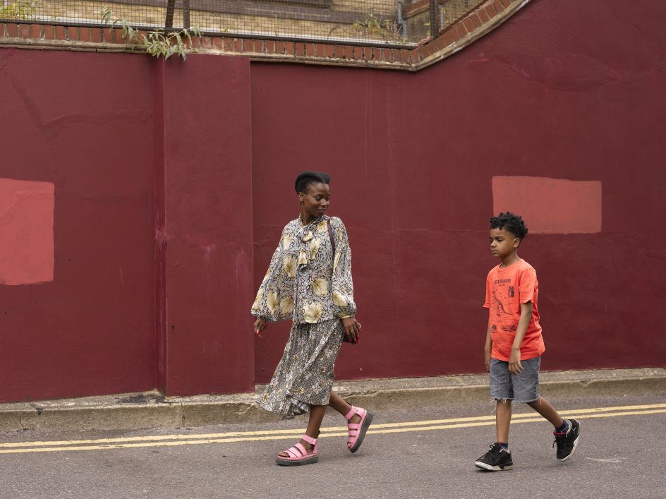 From the series, Holding the Baby © Polly Braden