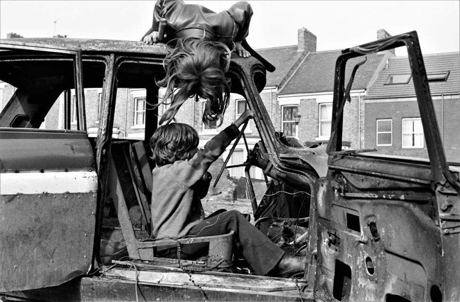 © Tish Murtha