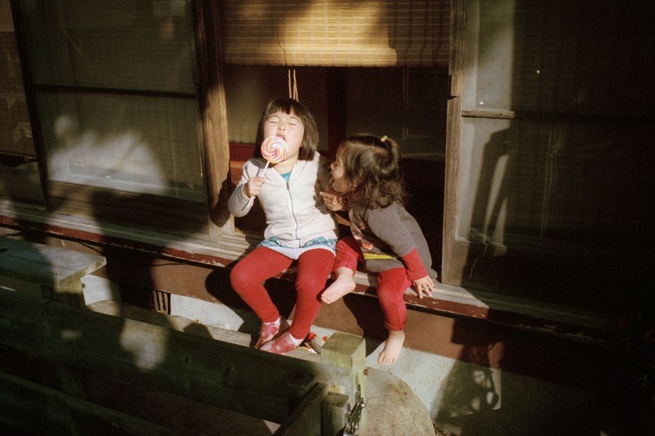 From the series and book, In Color In Japan © Shin Noguchi