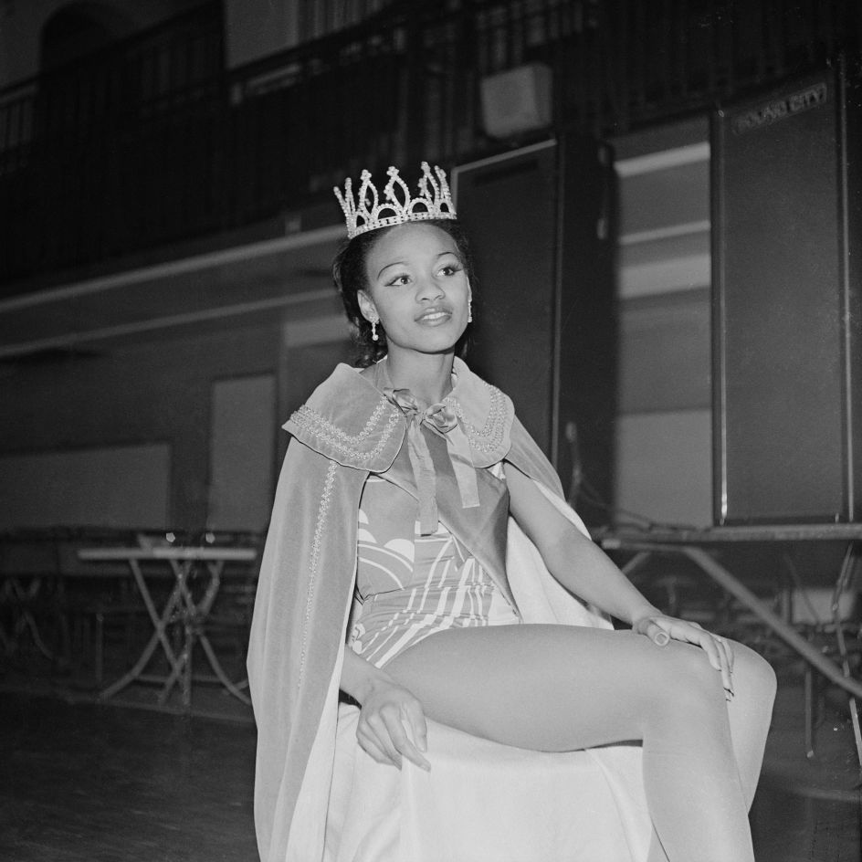 (unidentified) Beauty queen, London, 1970s. From the portfolio 'Black Beauty Pageants'. © Raphael Albert, courtesy Autograph ABP