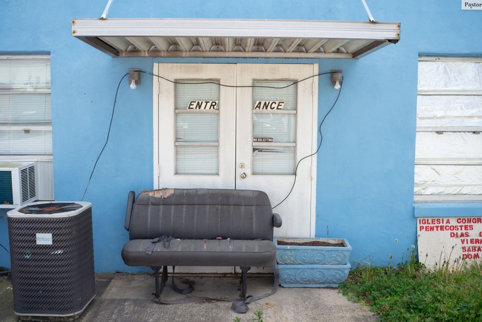 © Peter Stitt, from the book A Southern Verse, published by Daylight Books