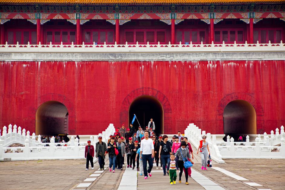 Tour Group, Palace of Ming and Qing Dynasties, Hengdian World Studios © Mark Parascandola