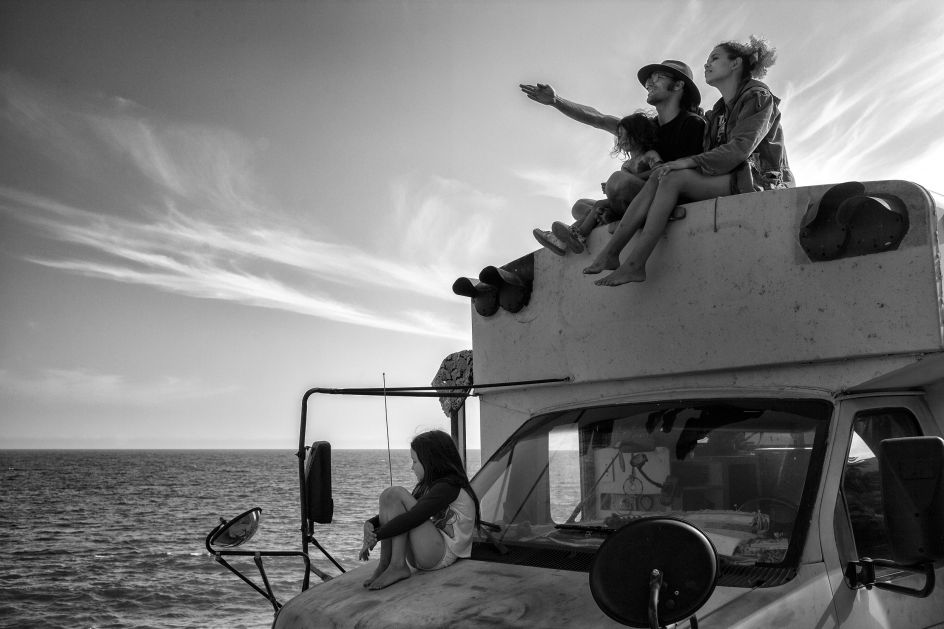 All images are copyright Dotan Saguy from the book Nowhere to Go but Everywhere published by Kehrer Verlag