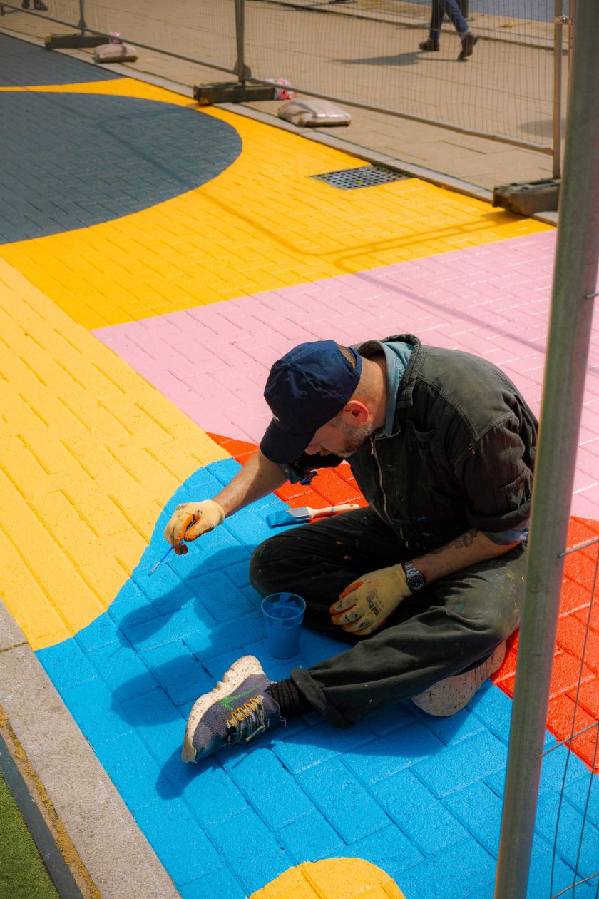 Spectacular 90-metre artwork adds life and colour to Newcastle Quayside