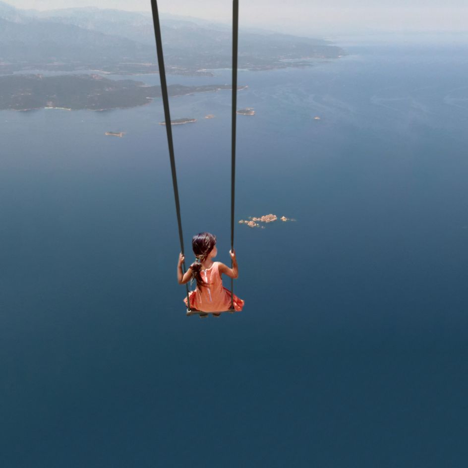 Hélène Vallas Vincent, Villejuif, France, Flying Blue Corsica © Hélène Vallas Vincent, 2017