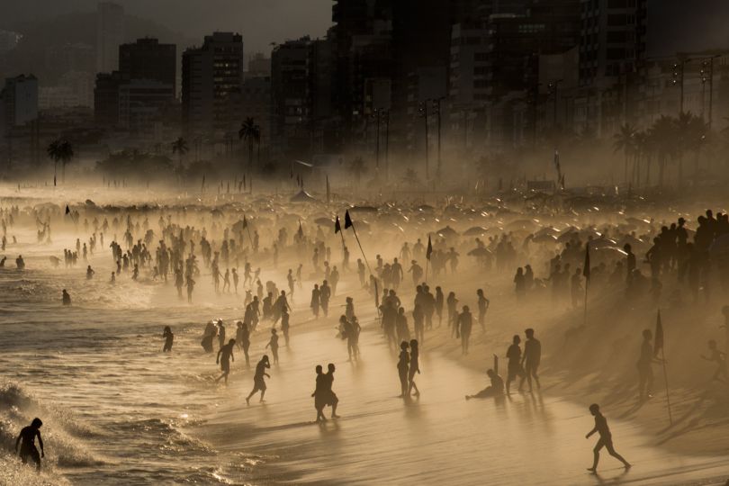© Sandra Cattaneo – Adorno A Strange Day in Ipanema, Brazil