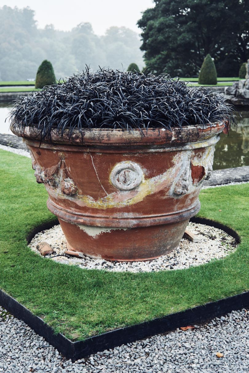 Black Pots, 2017 SOFTER: Jenny Holzer at Blenheim Palace , Blenheim Palace, Woodstock, UK, 2017 © 2017 Jenny Holzer, member Artists Rights Society (ARS), NY Photo: Edd Horder