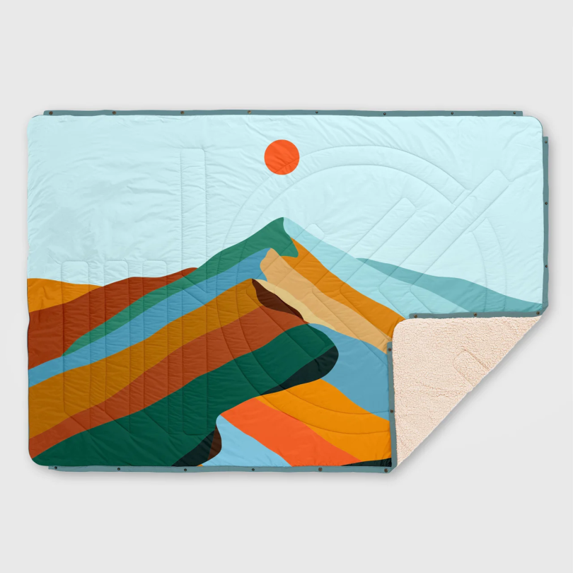 CloudTouch Blanket by Voited