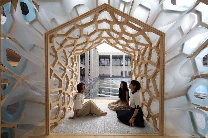Porous Manifold Japanese Tearoom by Ryumei Fujiki and Yukiko Sato is Winner in Arts, Crafts and Ready-Made Design Category, 2018 - 2019.