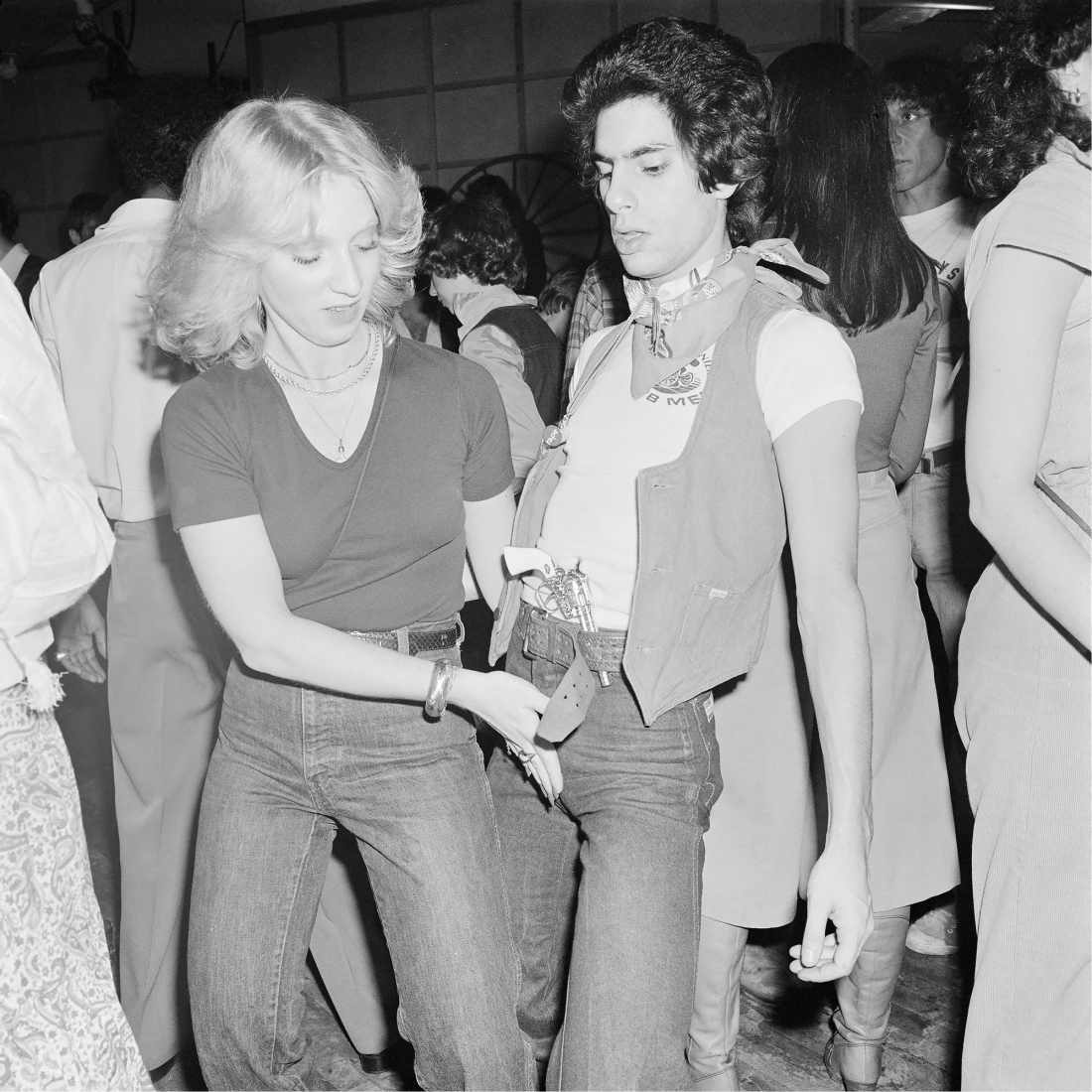 Vintage Photographs That Capture The Drama And Exuberance Of New York Vintage Photographs That Capture The Drama And Exuberance Of New York