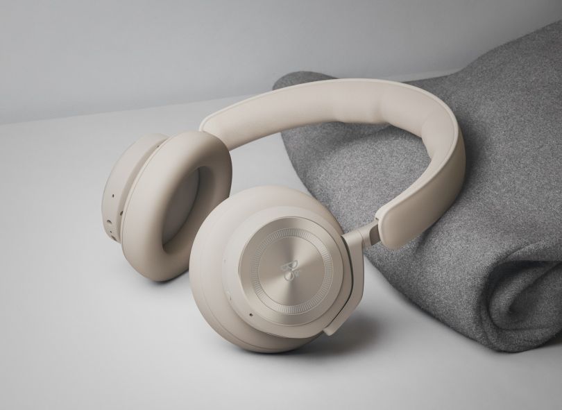 Headphone Beoplay HX Bang & Olufsen
