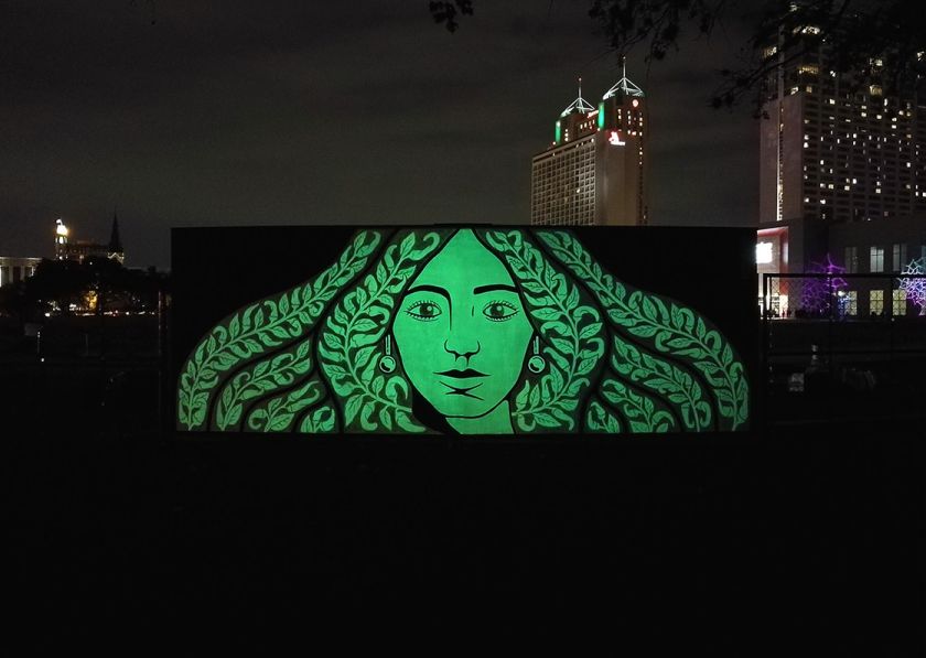 Reskate studio lights up dark corners of cities with incredible photo-luminescent murals