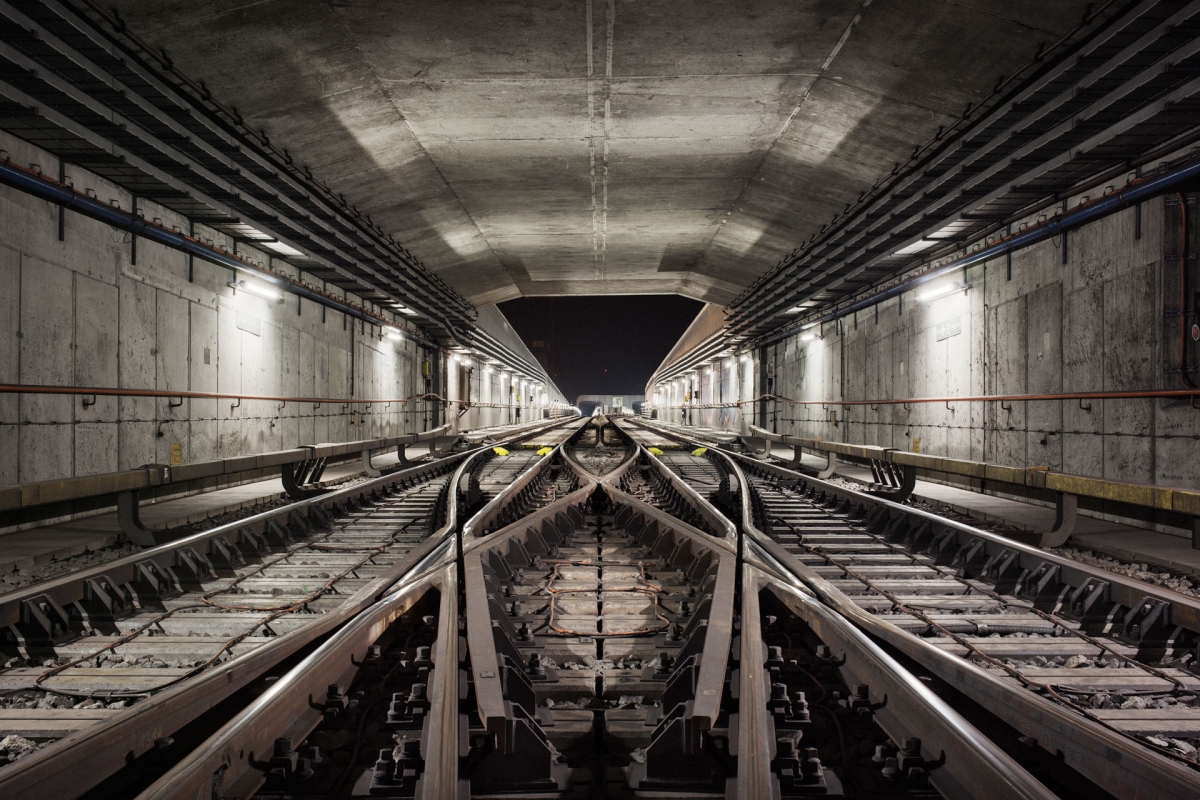 Underground Landscapes: Fascinating photographs of subway tunnels ...