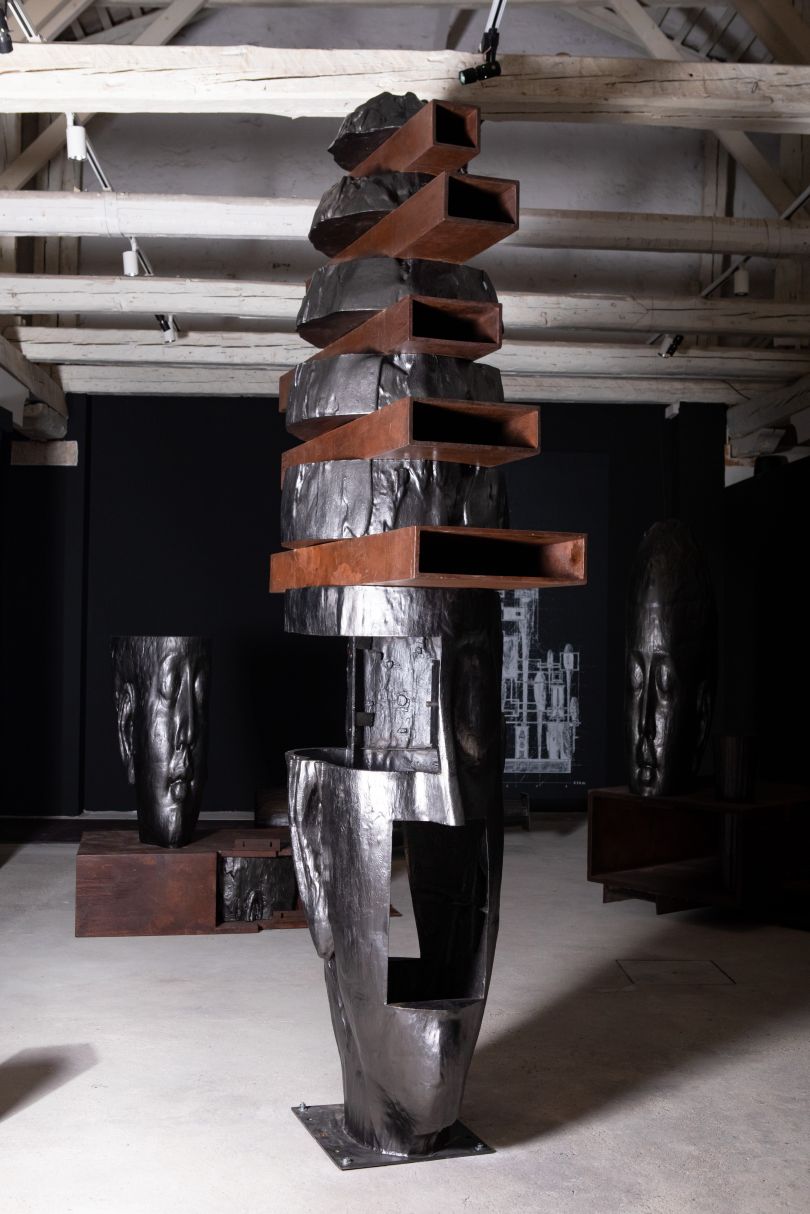 Wallace Chan Totem exhibition at Fondaco Marcello © Massimo Pistore