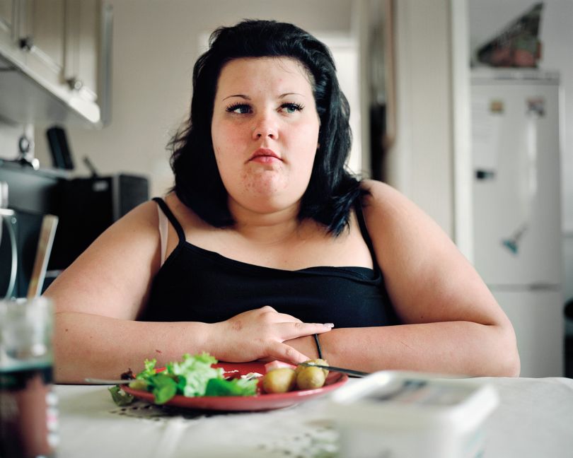 Shannon, age 15, watching her food intake at home. Sheffield, 2012 © Abbie Trayler-Smith