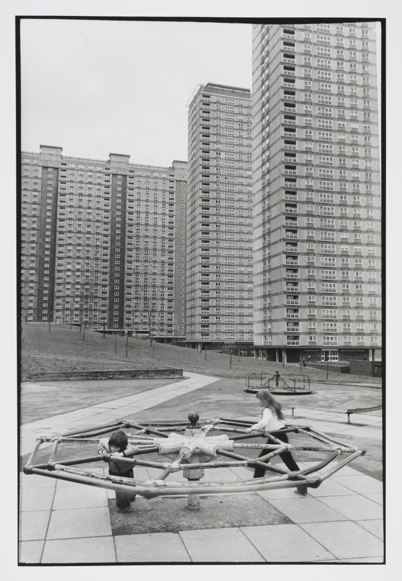 Larry Herman, Red Road Flats; Glasgow, 1974-76 (printed 2015) Silver gelatine print, 42.60 x 29.70 cm © Larry Herman Collection: National Galleries of Scotland