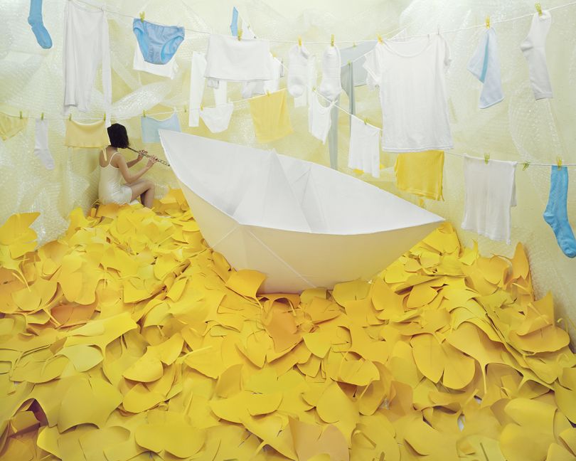 ‘Saya menghancurkan karya setelah pameran’: Di dalam dunia aneh seniman JeeYoung Lee