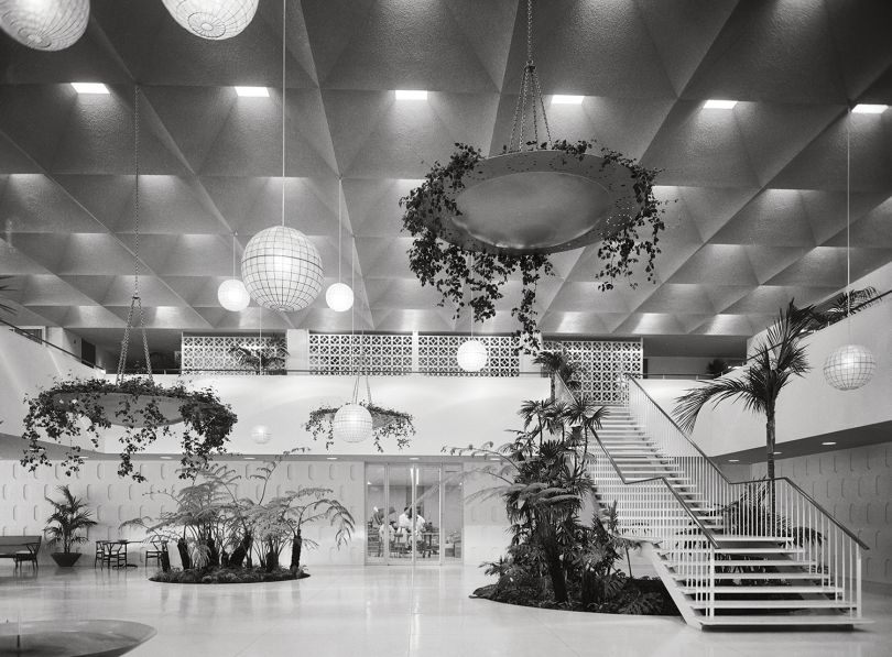Edward Durell, Stone Stuart Pharmaceutical Company, Pasadena, 1958. Picture credit: courtesy of the Estate of Marvin Rand