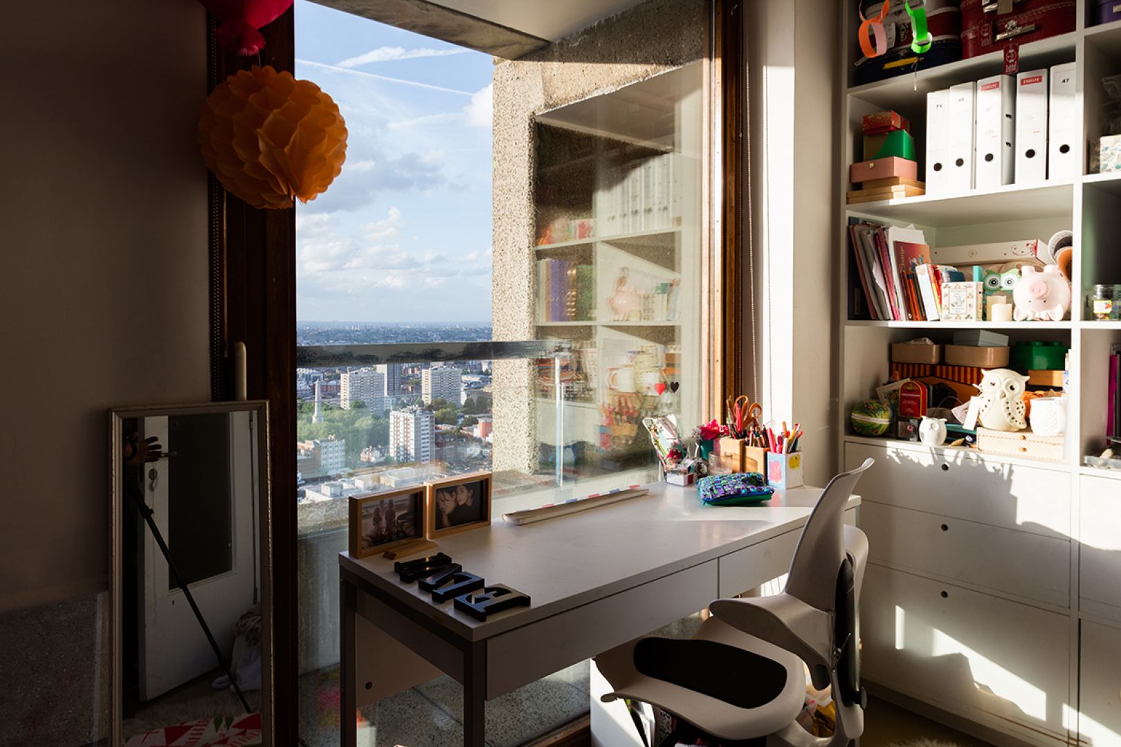Barbican Residents An intriguing peek inside homes at London's iconic