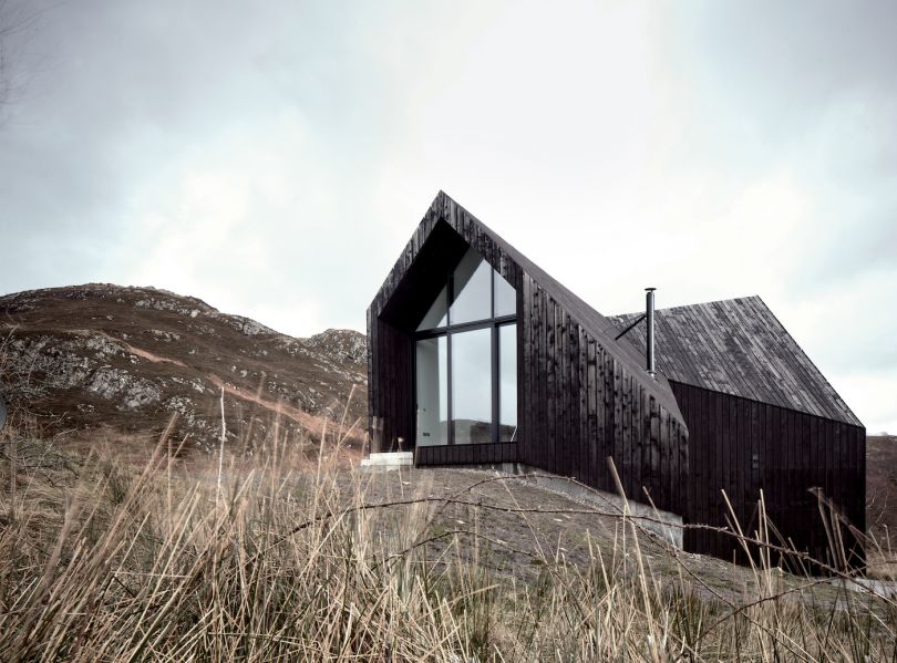 House at Camusdarach Sands, Stormness, Scotland, UK, 2013, Raw Architecture. Picture credit: Raw Architecture Workshop (page 20-21)