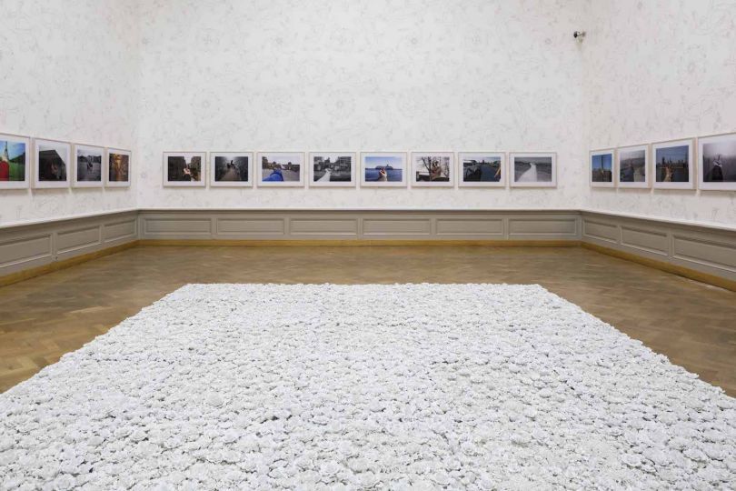 Blossom (In Bloom), 2015, 40 panels, porcelain, 80 x 80 x 5 cm each © Studio Ai Weiwei and Study of Perspective, 1995 - 2011, 40 b / w photos and color © Studio Ai Weiwei