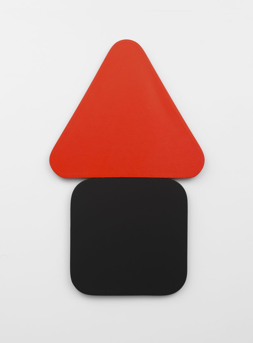 © Leon Polk Smith – Red Triangle, Black Square, 1968