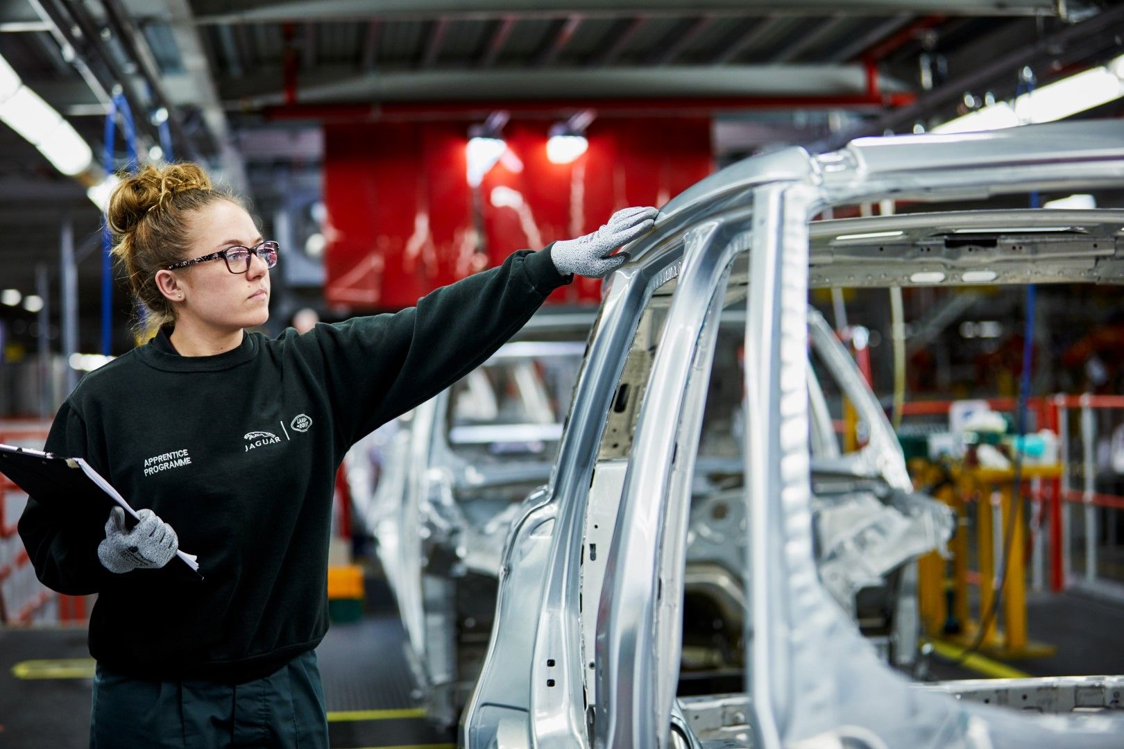 Jaguar Land Rover & Getty Images join forces to create stock images of female engineers ...