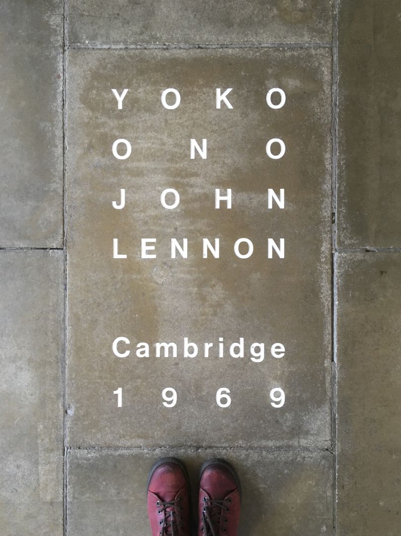‘Yoko Ono John Lennon Cambridge 1969’. Historic plaque in the foyer of Lady Mitchell Hall, Cambridge University, unveiled 2 March 2019 by Gabriella Daris, John Dunbar, and Alan Bookbinder, The Master of Downing College. Given as a gift by Gabriella Daris to the University of Cambridge. Photo by Natalia Gonzalez-Acosta. © 2019 Gabriella Daris