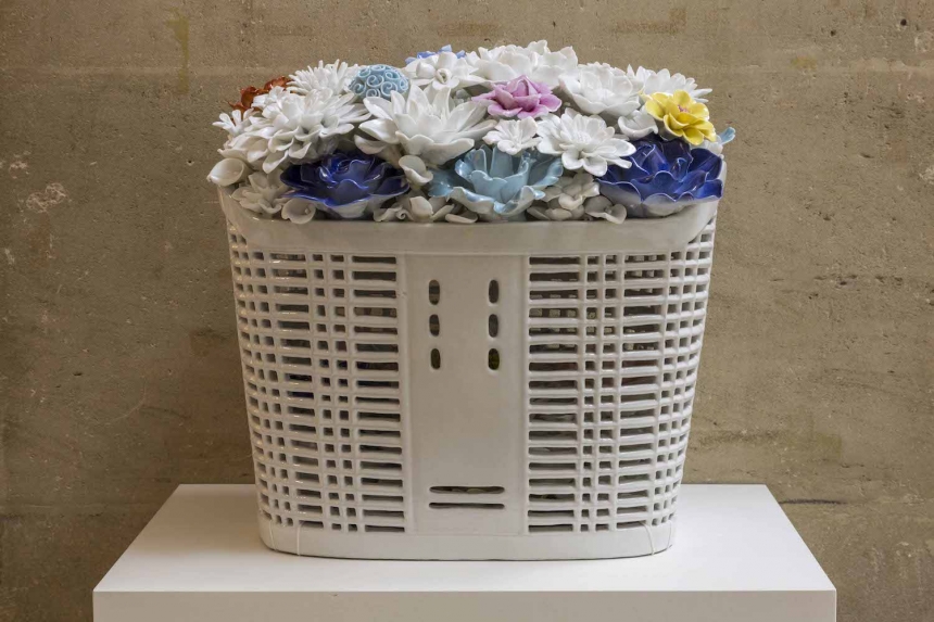 Bicycle Basket with Flowers in Porcelain, 2015, porcelain, 35 x 28 x 33 cm © Studio Ai Weiwei